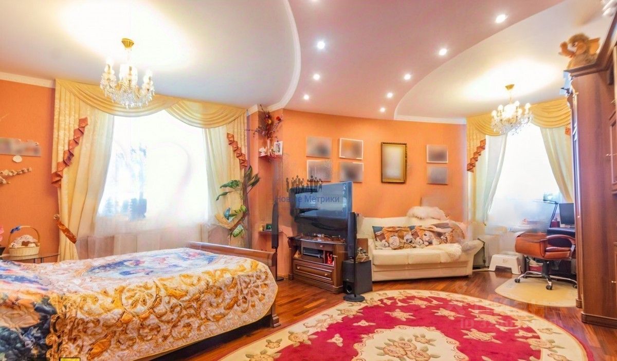 Продажа 2-комн квартиры на вторичном рынке проспект Королева, 21к1