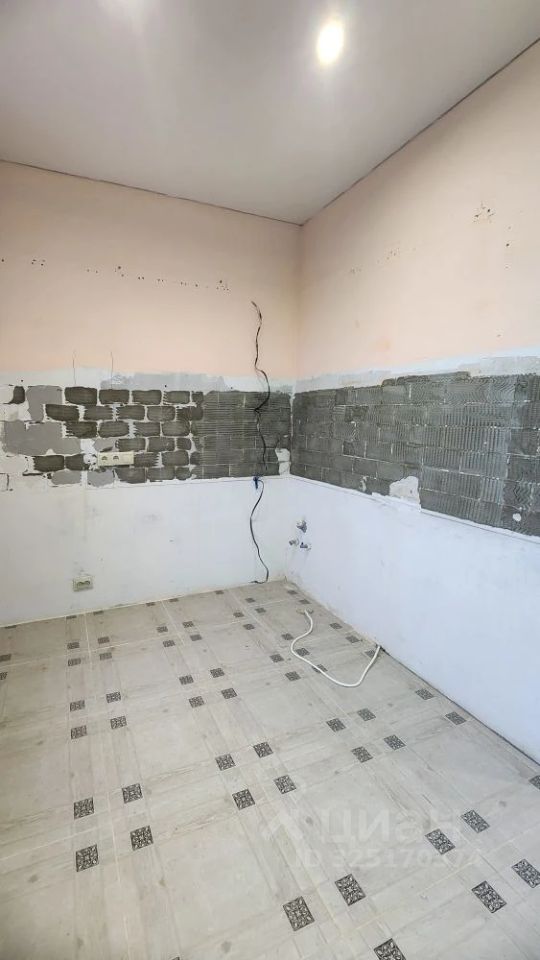 Продажа 1-комн квартиры на вторичном рынке пос. Литвиново, 13