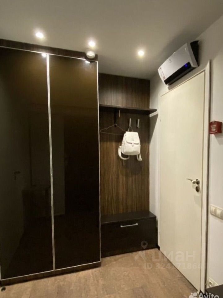 Продажа 2-комн квартиры на вторичном рынке Кронверкская улица, 12