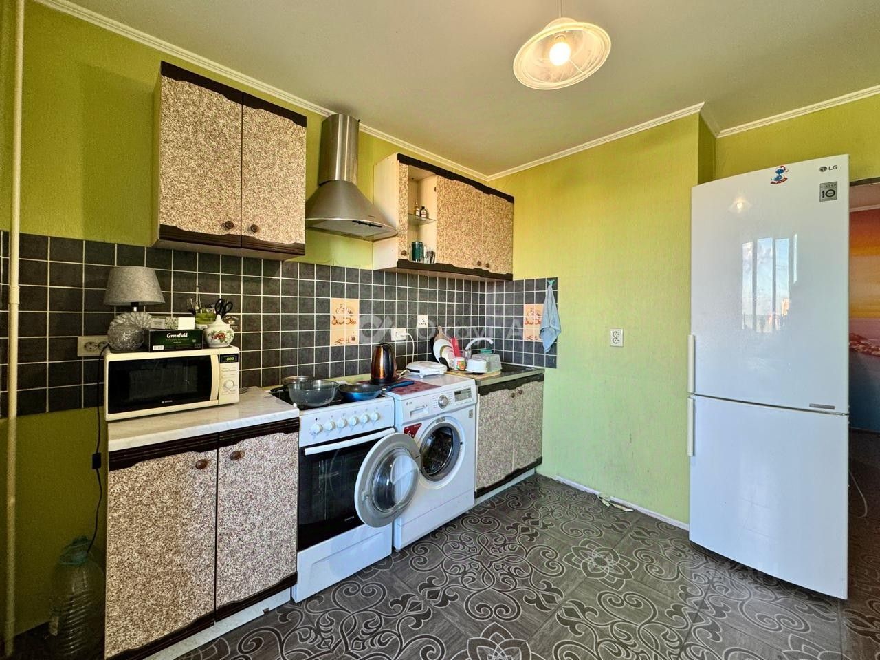 Продажа 1-комн квартиры на вторичном рынке Электроугли, улица Комсомольская, 15А