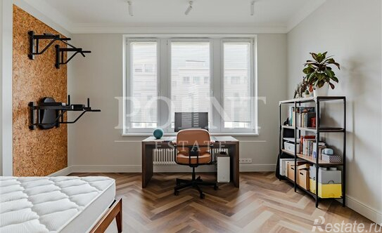 Продажа 4-комн квартиры на вторичном рынке Краснобогатырская улица,  д. 90 с1