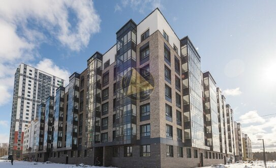 Продажа 2-комн квартиры на вторичном рынке Реки Каменки наб,  д. 3 к3 с1