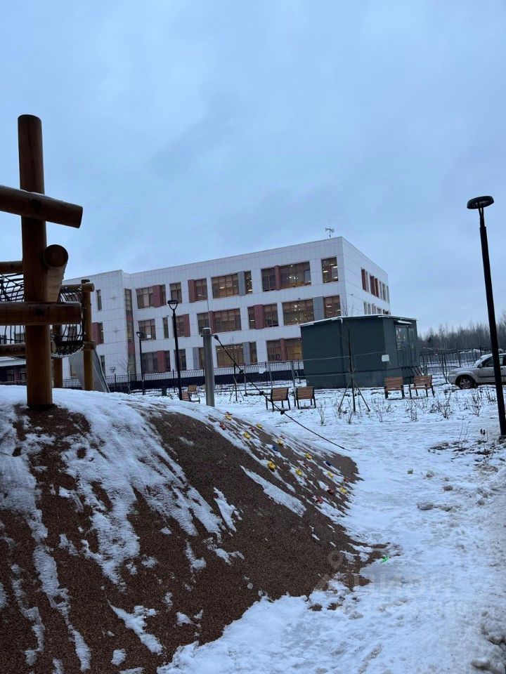 Аренда 1-комн квартиры на вторичном рынке Колпино, улица Севастьянова, 32к2