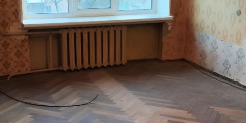 2-комн квартира улица Чекистов, 44