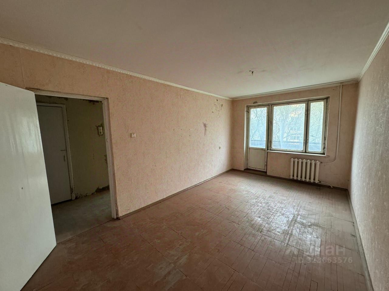 Продажа 1-комн квартиры на вторичном рынке пос. Пролетарский, улица Центральная, 12