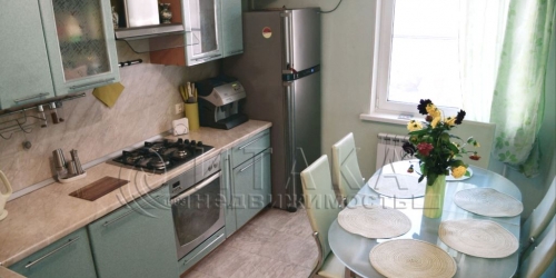 3-комн квартира Шушары, Пушкинская,  д. 36