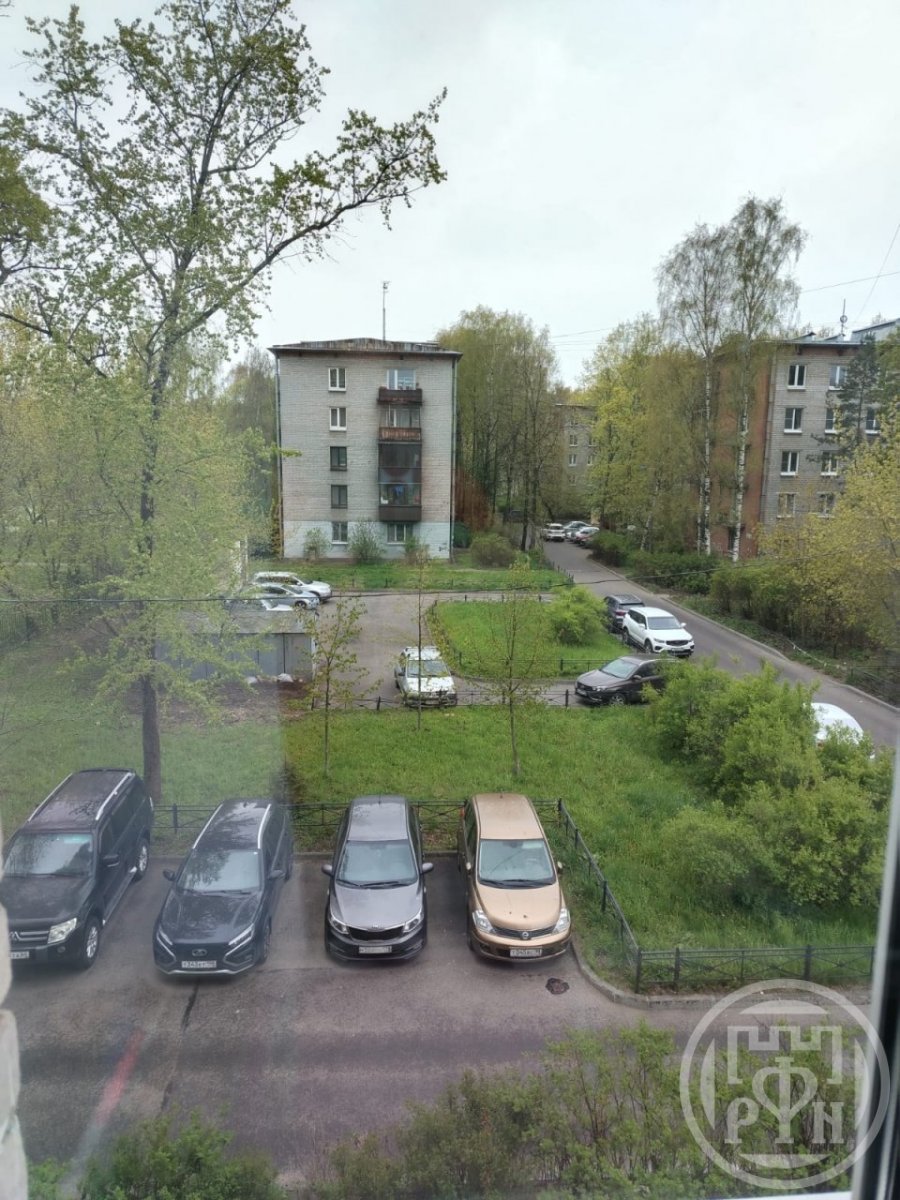 Продажа 2-комн квартиры на вторичном рынке Зины Портновой ул. ,  д. 13
