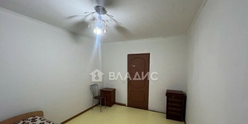 3-комн квартира Севанская улица,  д. 17