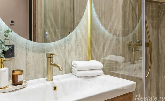 Продажа 3-комн квартиры на вторичном рынке ул Шеногина,  д. 2,  к. 38