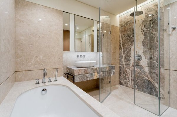 Продажа 4-комн элитного жилья Адмирала Лазарева наб,  д. 22