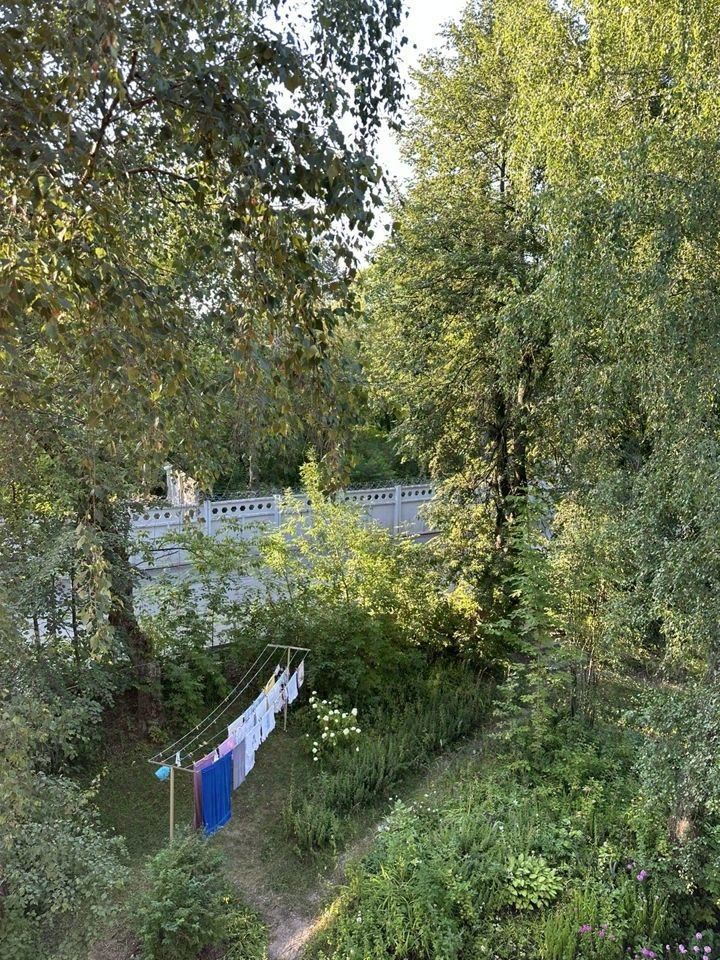 Продажа 3-комн квартиры на вторичном рынке Серпухов, улица Дзержинского, 42