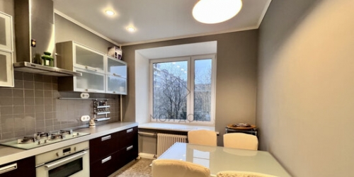 2-комн квартира ул Степана Супруна,  д. 4/10