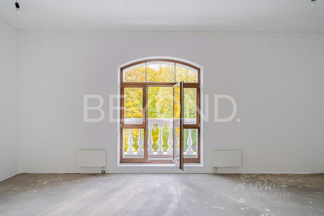 Продажа 2-комн квартиры на вторичном рынке Санаторная аллея, 3