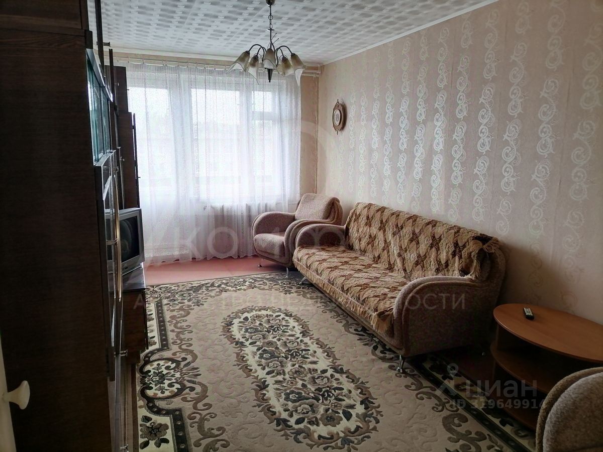 Продажа 2-комн квартиры на вторичном рынке Кузнечное пгт, Юбилейная улица, 12