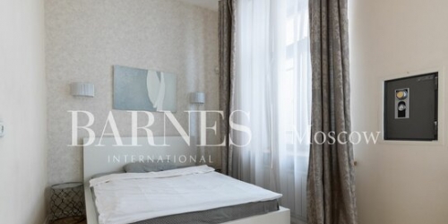 4-комн квартира Козихинский М. пер,  д. 8/18