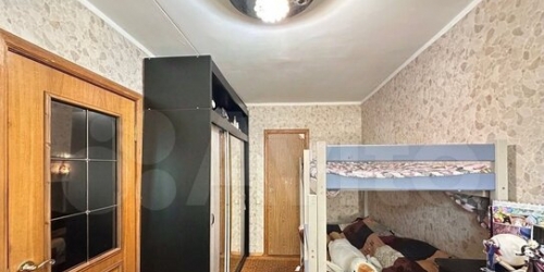 2-комн квартира улица Юных Ленинцев,  д. 70