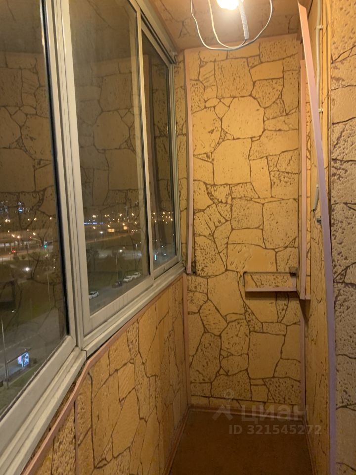 Продажа 2-комн квартиры на вторичном рынке Челобитьевское шоссе, 2к1