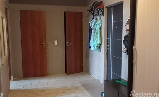 Продажа 2-комн квартиры на вторичном рынке Красное Село г, Спирина ул,  д. 15