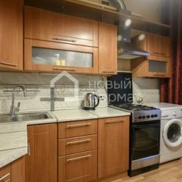 Продажа 2-комн квартиры на вторичном рынке улица Юннатов,  д. 17 к1
