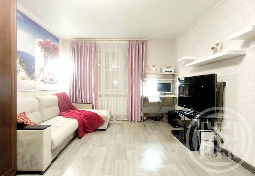 Продажа 1-комн квартиры на вторичном рынке улица Крюкова, 15