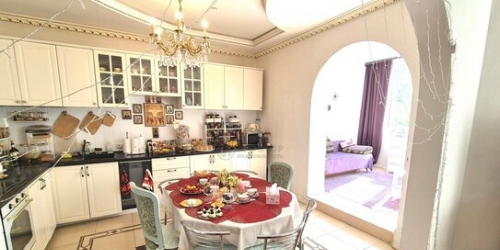 3-комн квартира улица Удальцова,  д. 81