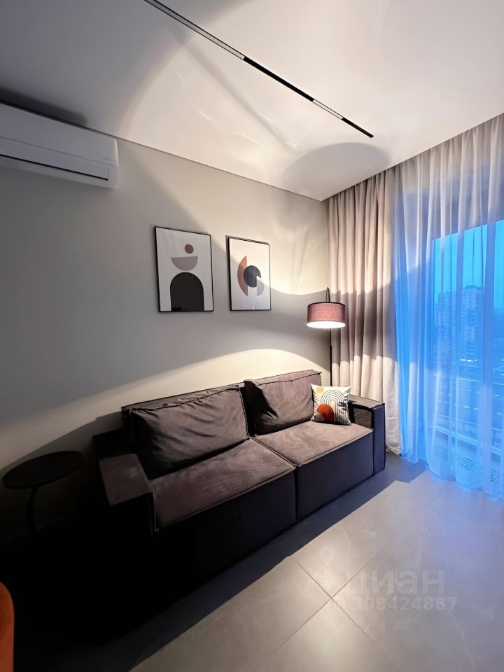 Аренда 2-комн квартиры на вторичном рынке Севастопольский проспект, 22А