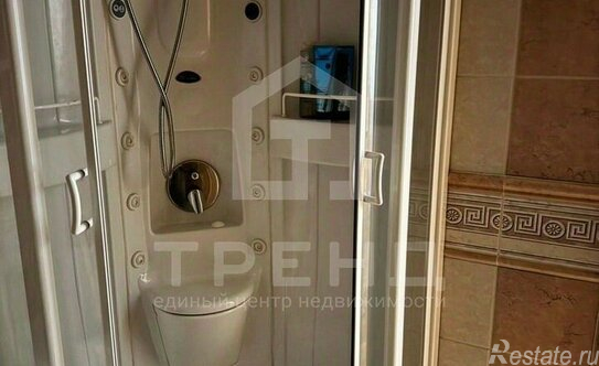 Продажа 5-комн квартиры на вторичном рынке ул Бурцева,  д. 2