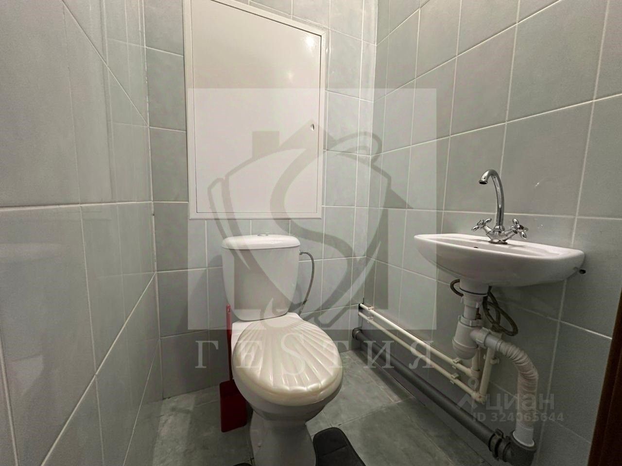 Продажа 1-комн квартиры на вторичном рынке улица Александры Монаховой, 97