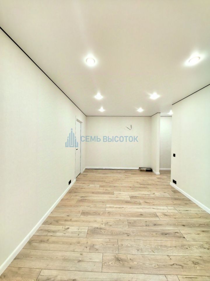 Продажа 2-комн квартиры на вторичном рынке Климовск мкр, улица Заводская,  д. 8