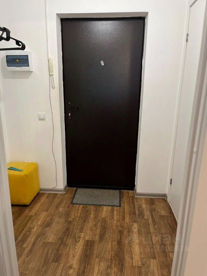 Продажа студии пос. Бугры, бульвар Воронцовский, 5к4