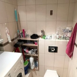 Продажа 1-комн квартиры на вторичном рынке Бухарестская ул,  д. 13