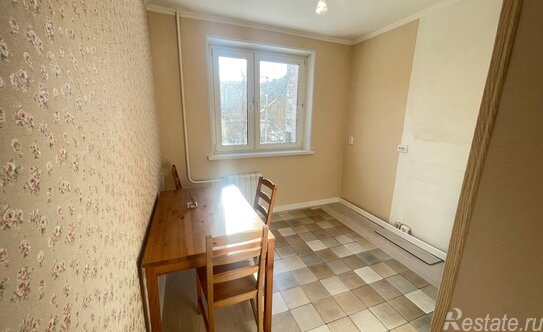 Продажа 2-комн квартиры на вторичном рынке Абрамцевская улица,  д. 11 к2