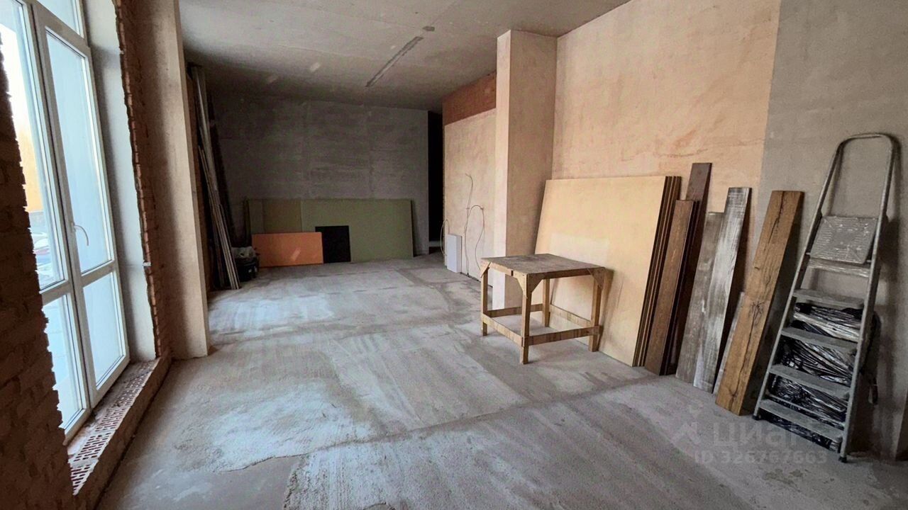 Продажа 4-комн квартиры на вторичном рынке улица Новая, 51к2