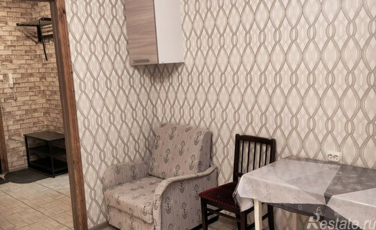 Продажа 1-комн квартиры на вторичном рынке улица Ярослава Гашека,  д. 30/5