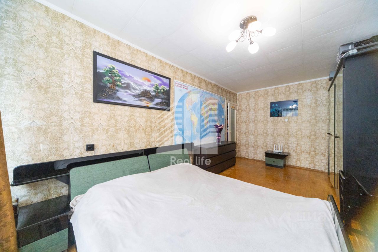 Продажа 1-комн квартиры на вторичном рынке Белые Столбы мкр, улица 2-я Московская, 56