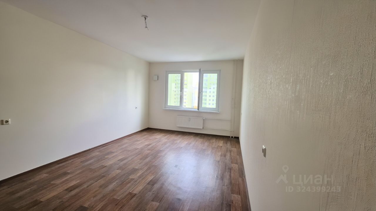 Продажа 3-комн квартиры на вторичном рынке дорога Муринская, 80к1