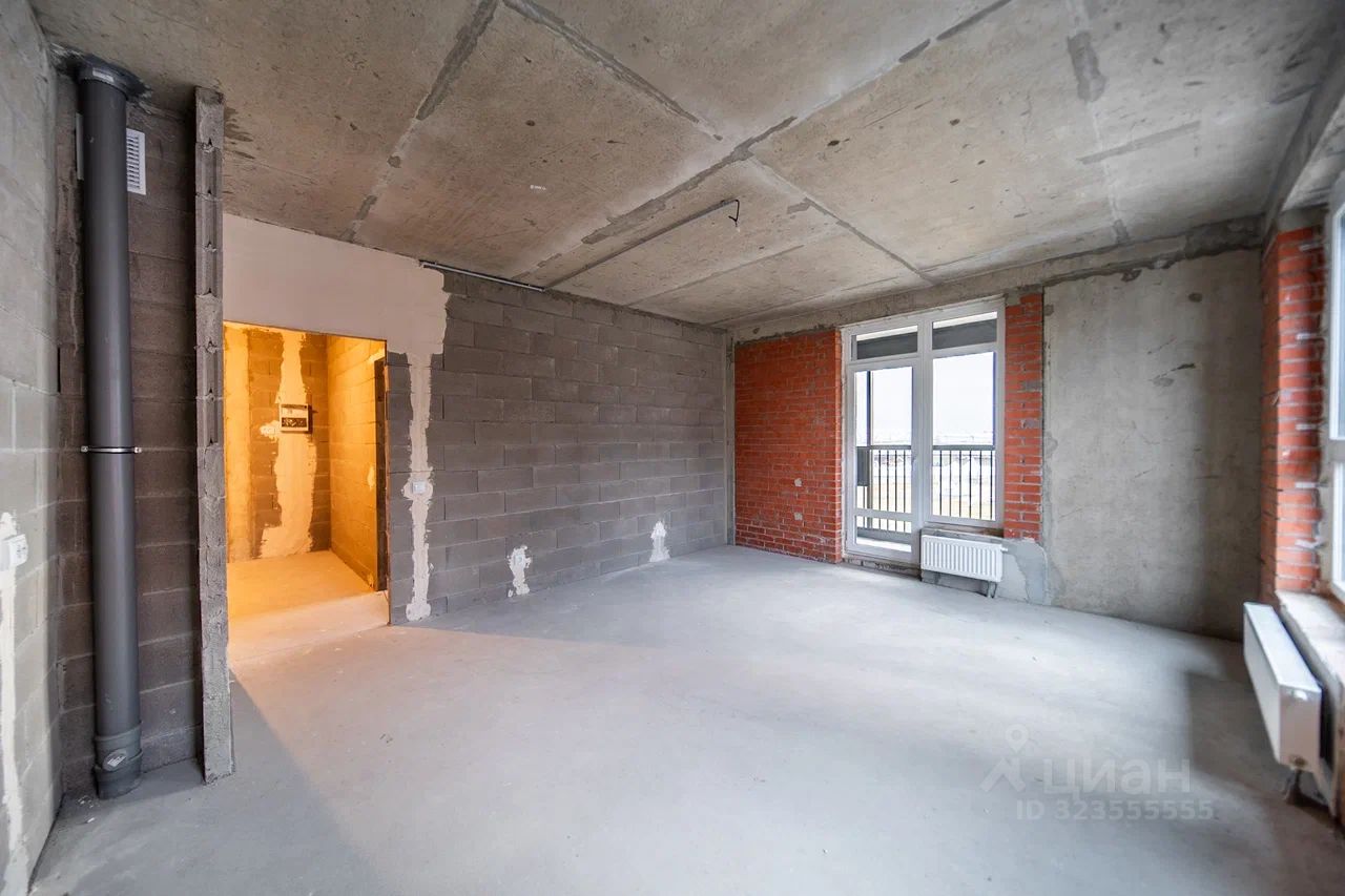 Продажа 2-комн квартиры на вторичном рынке улица Вадима Шефнера, 4