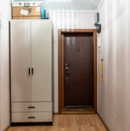 Продажа 2-комн квартиры на вторичном рынке ул Архитектора Власова,  д. 17