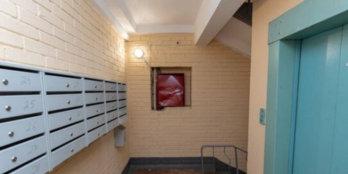 3-комн квартира ул Карпинского,  д. 27,  к. 2