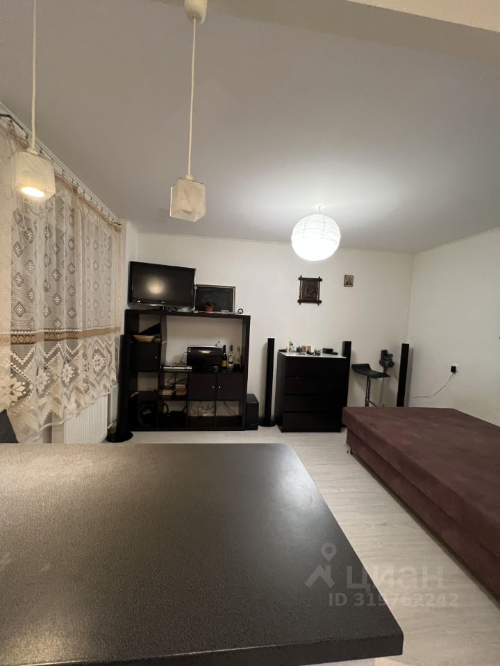 Продажа студии Тельмана, улица Московская, 4