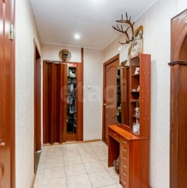 Продажа 4-комн квартиры на вторичном рынке ул Латышских Стрелков,  д. 5,  к. 2