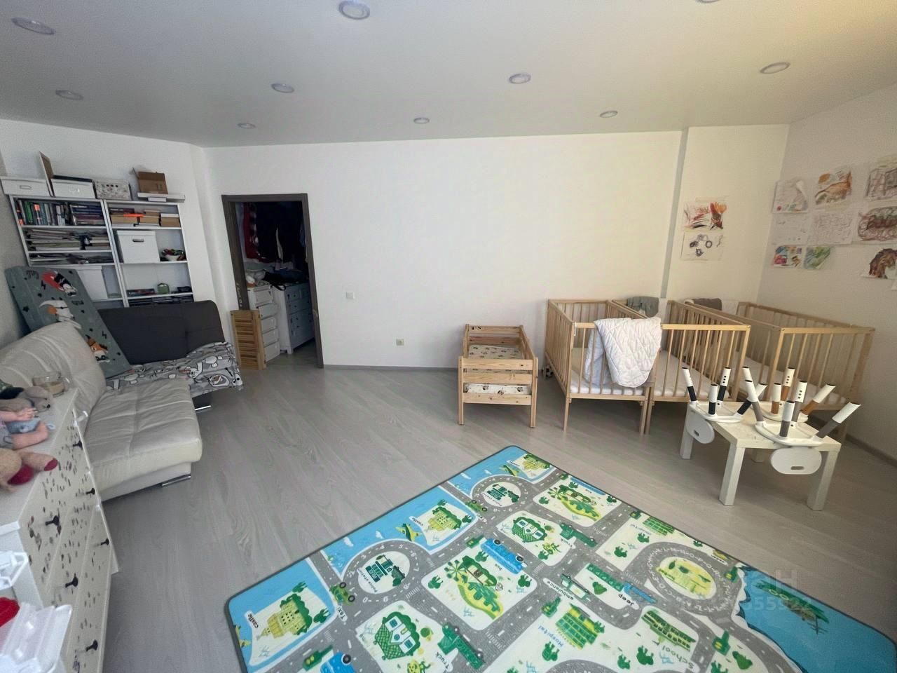 Продажа 2-комн квартиры на вторичном рынке Красногорск, улица Игоря Мерлушкина, 2