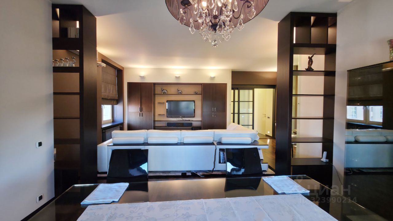 Продажа 3-комн квартиры на вторичном рынке проспект Мира, 103