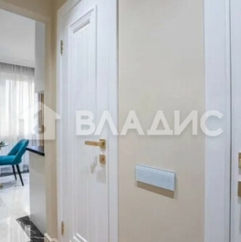 Продажа 1-комн квартиры на вторичном рынке улица Кадырова,  д. 4