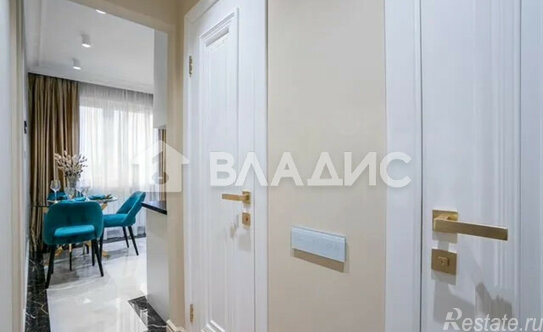 Продажа 1-комн квартиры на вторичном рынке улица Кадырова,  д. 4