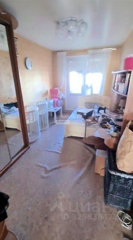 Продажа 3-комн квартиры на вторичном рынке Краснодонская улица, 34