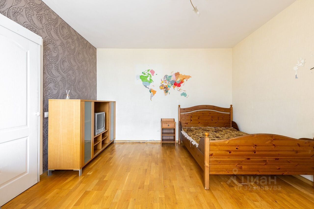 Продажа 1-комн квартиры на вторичном рынке Богатырский проспект, 26к1