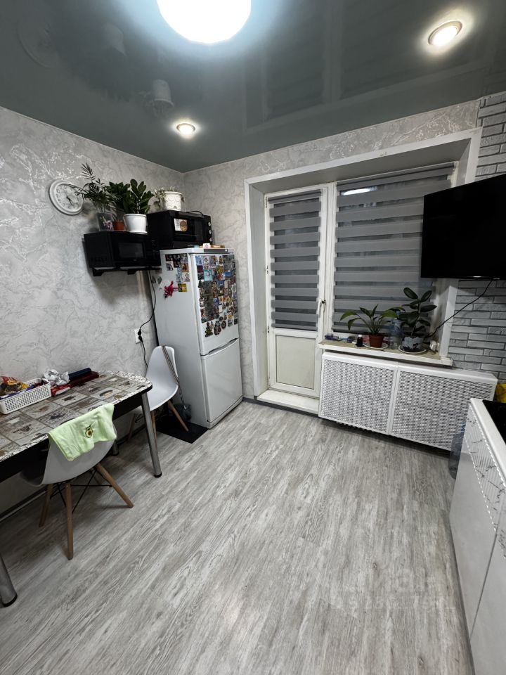 Продажа 2-комн квартиры на вторичном рынке Бронницы, Советская улица, 145