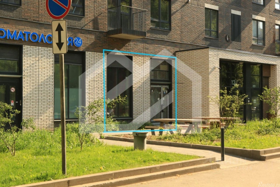 Продажа торгового помещения Красноказарменный проезд,  д. 14А,  к. 19