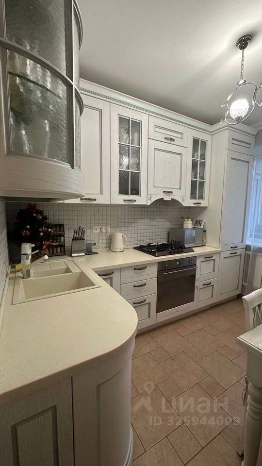 Продажа 3-комн квартиры на вторичном рынке Ступино, улица Калинина,  д. 25